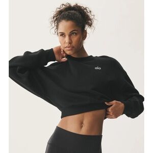 ALO Yoga Black Cropped Sweatshirt